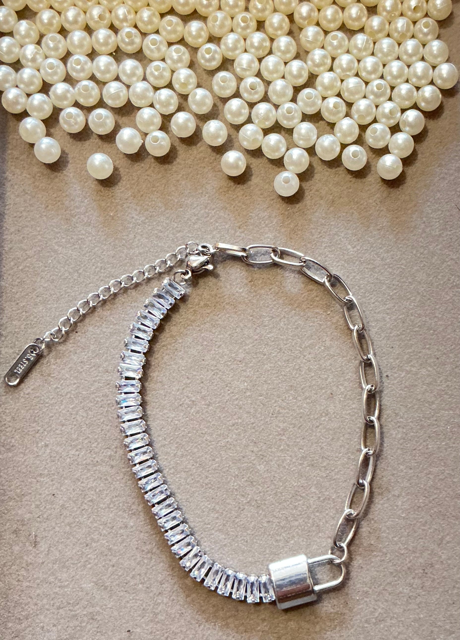 Crystal Gleam Silver Anklet